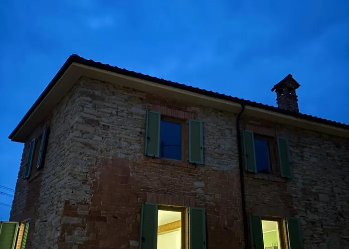 مزرعة للإقامة Cascina Barbei